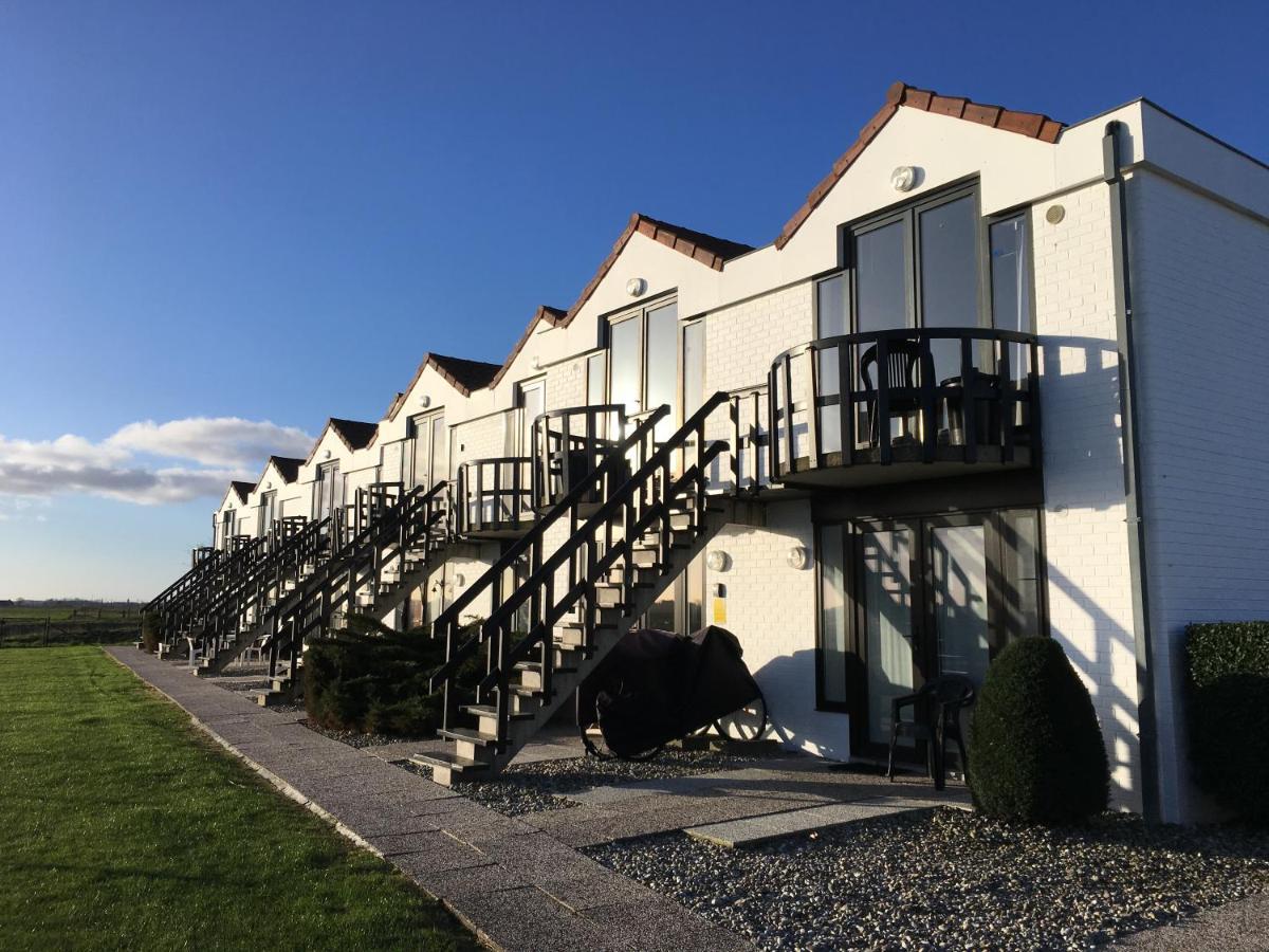 Knus Appartement Met Zicht Op Zeepolder De Haan Esterno foto